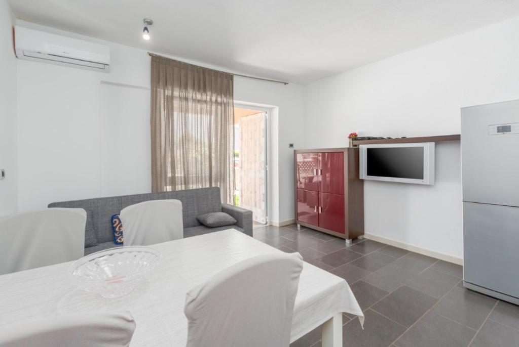 Apartments Orange 167 Novigrad  Exterior photo