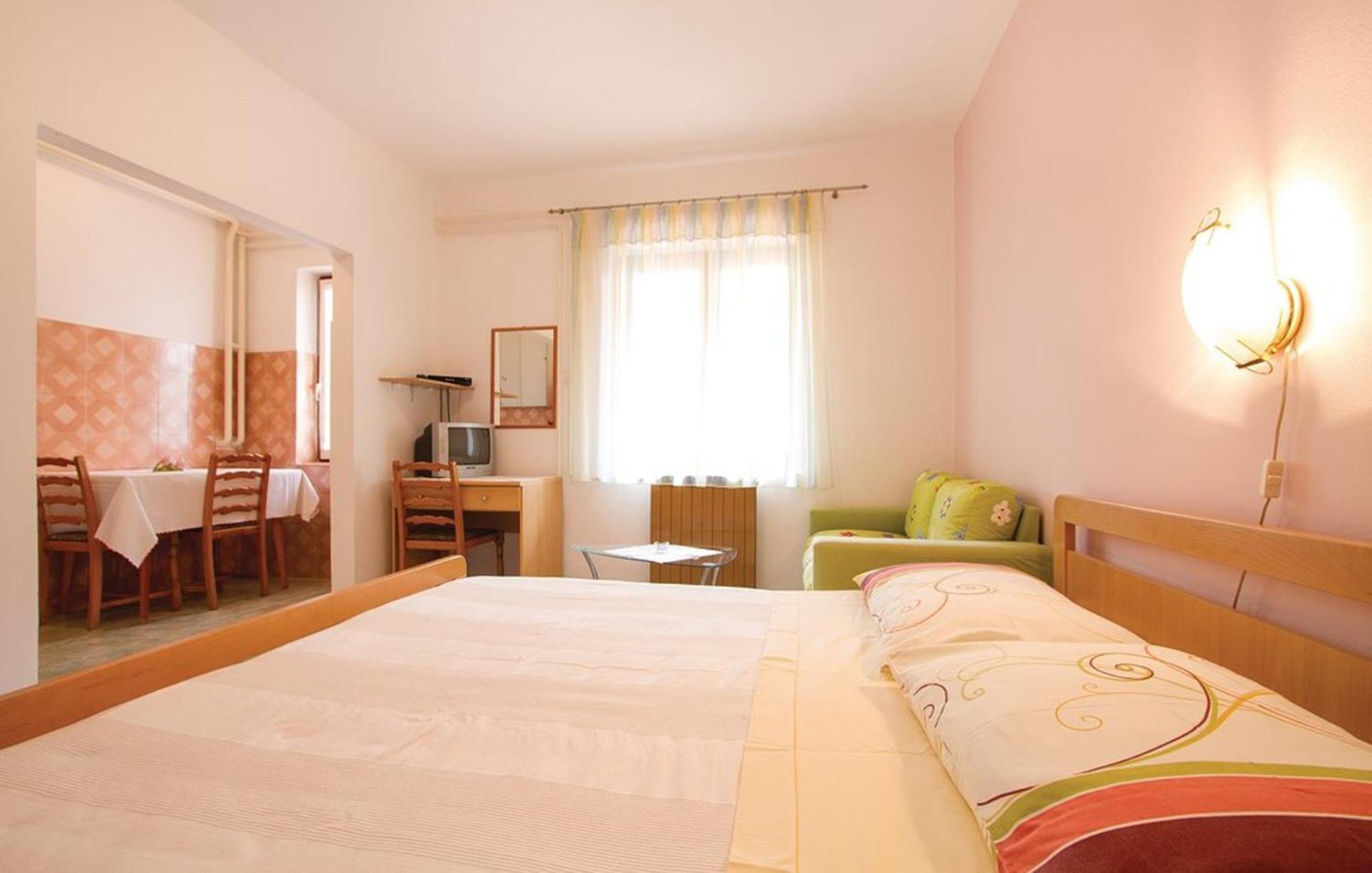 Apartments Orange 167 Novigrad  Exterior photo