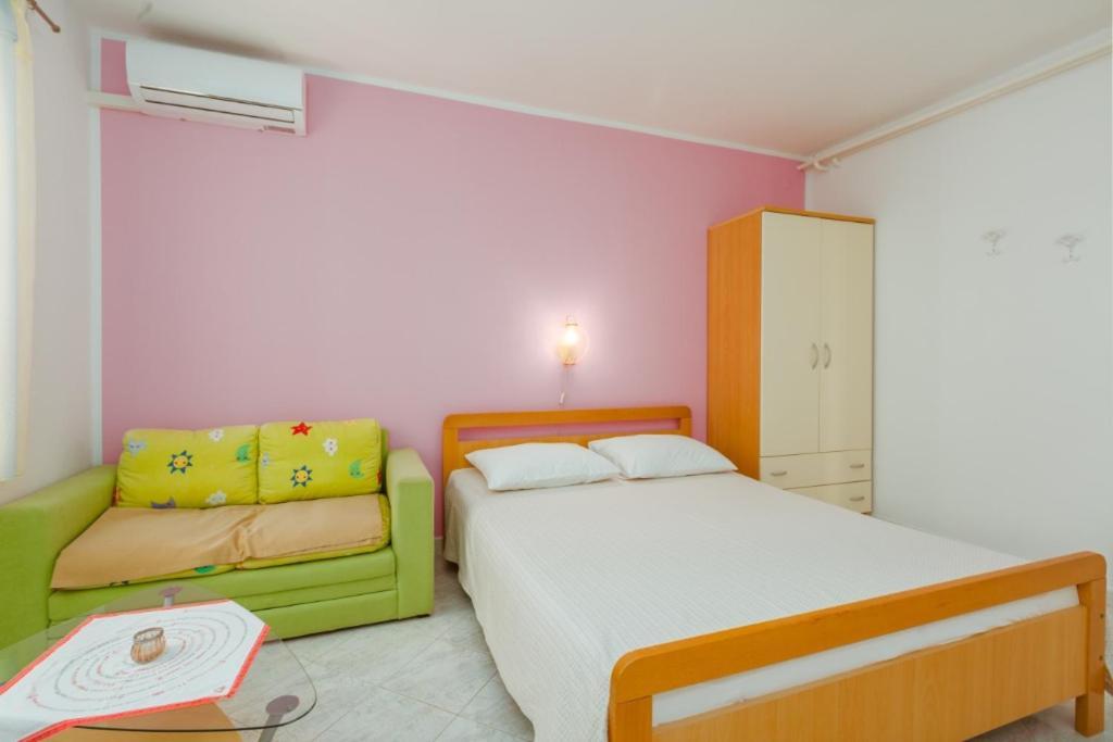 Apartments Orange 167 Novigrad  Exterior photo