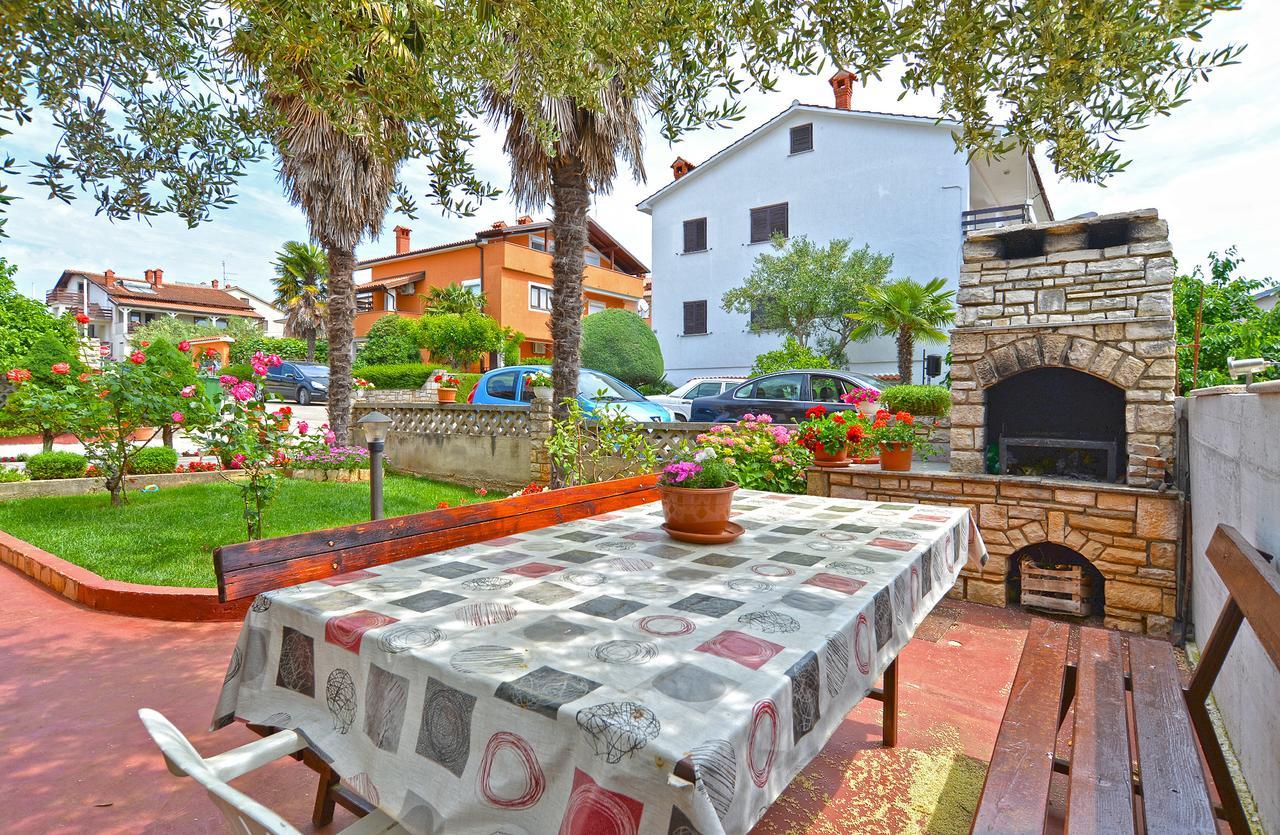 Apartments Orange 167 Novigrad  Exterior photo